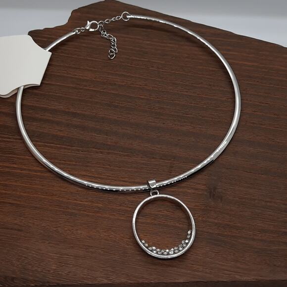 Silver and Crystal Collar Necklace with Oval Pendant - Picture 1 of 7